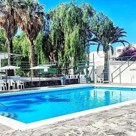 Bouganville En Eureka * Costa Del Silencio